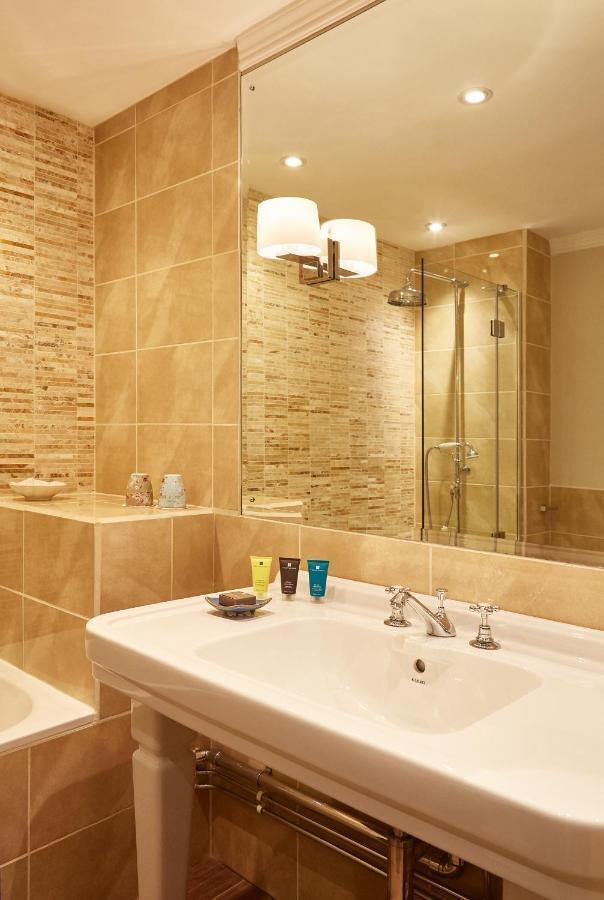 Ockenden Manor Hotel & Spa Cuckfield Εξωτερικό φωτογραφία